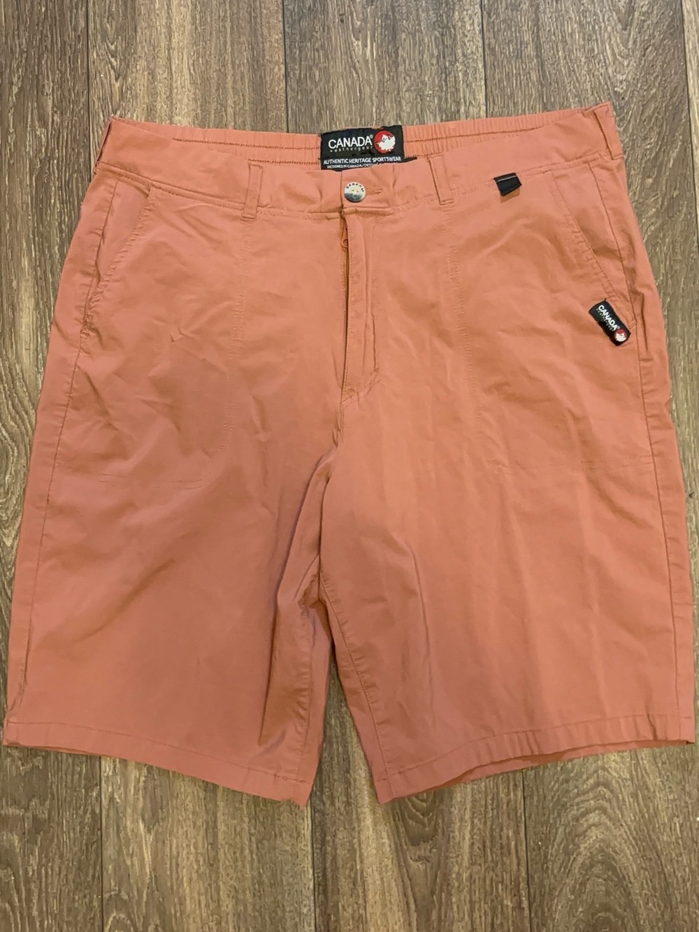 Canada weather gear shorts Sz L